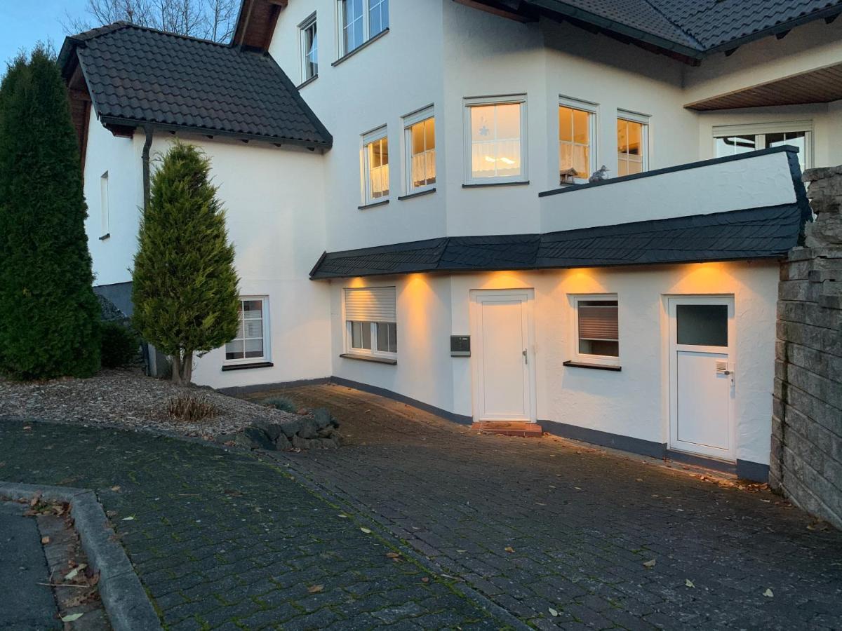 Aktiv-Ferienwohnung "Snow & Bike"- Zentral Zwischen Winterberg Und Willingen Εξωτερικό φωτογραφία